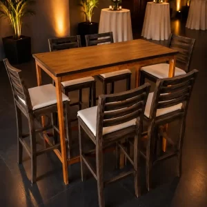 Periquera vintage con 6 bancos con respaldo para renta de eventos en Zapopan y Guadalajara